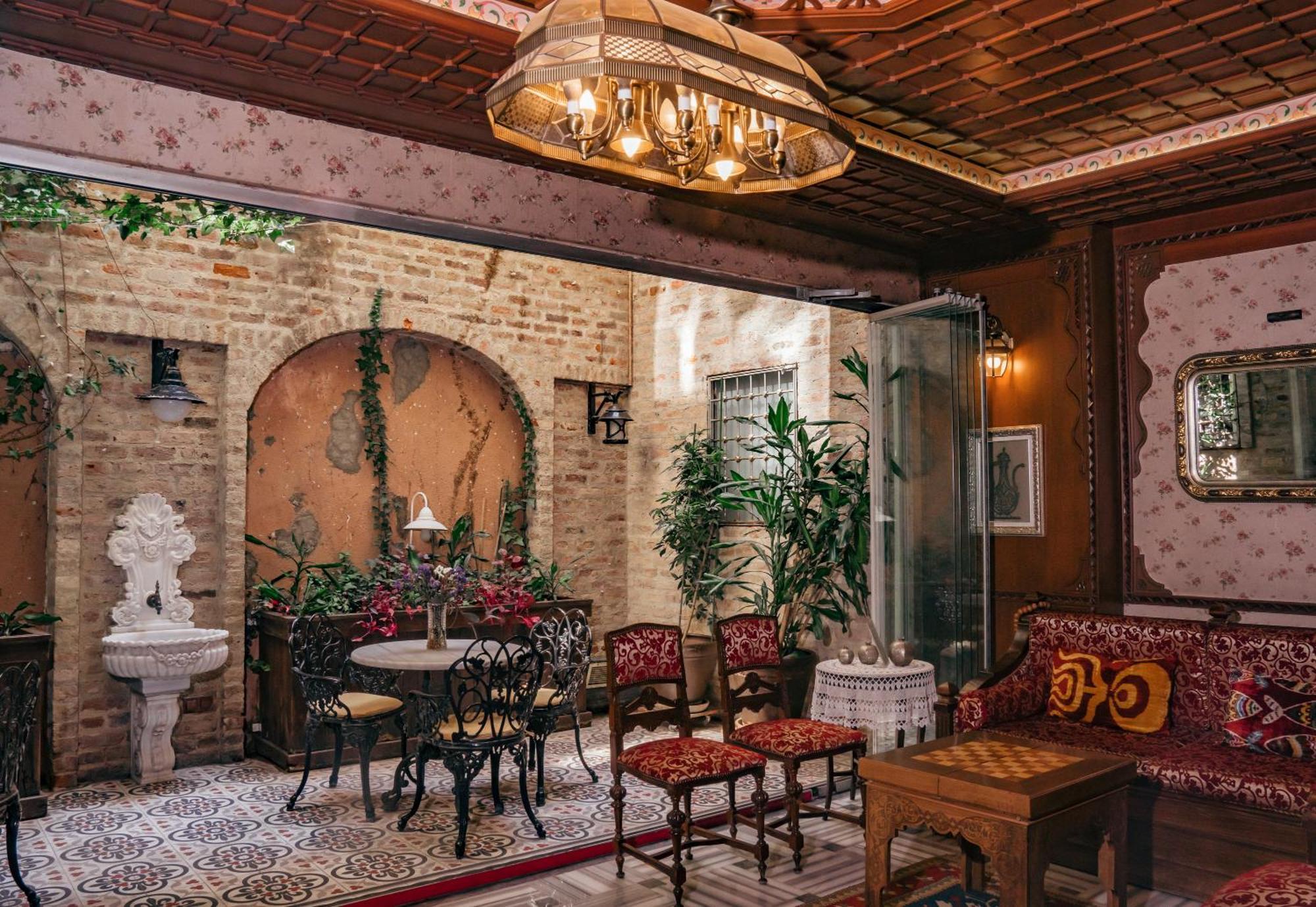 Hotel Niles Istanbul Exteriör bild