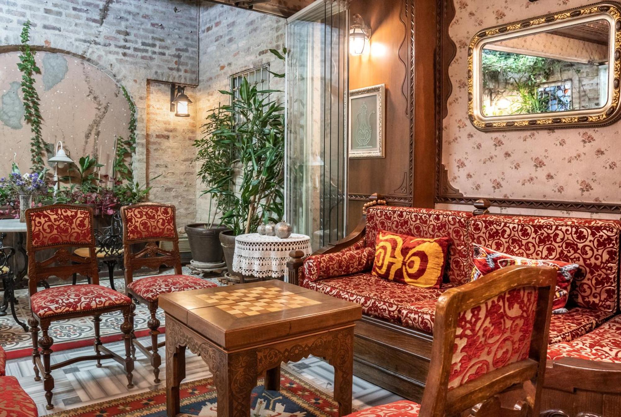 Hotel Niles Istanbul Exteriör bild