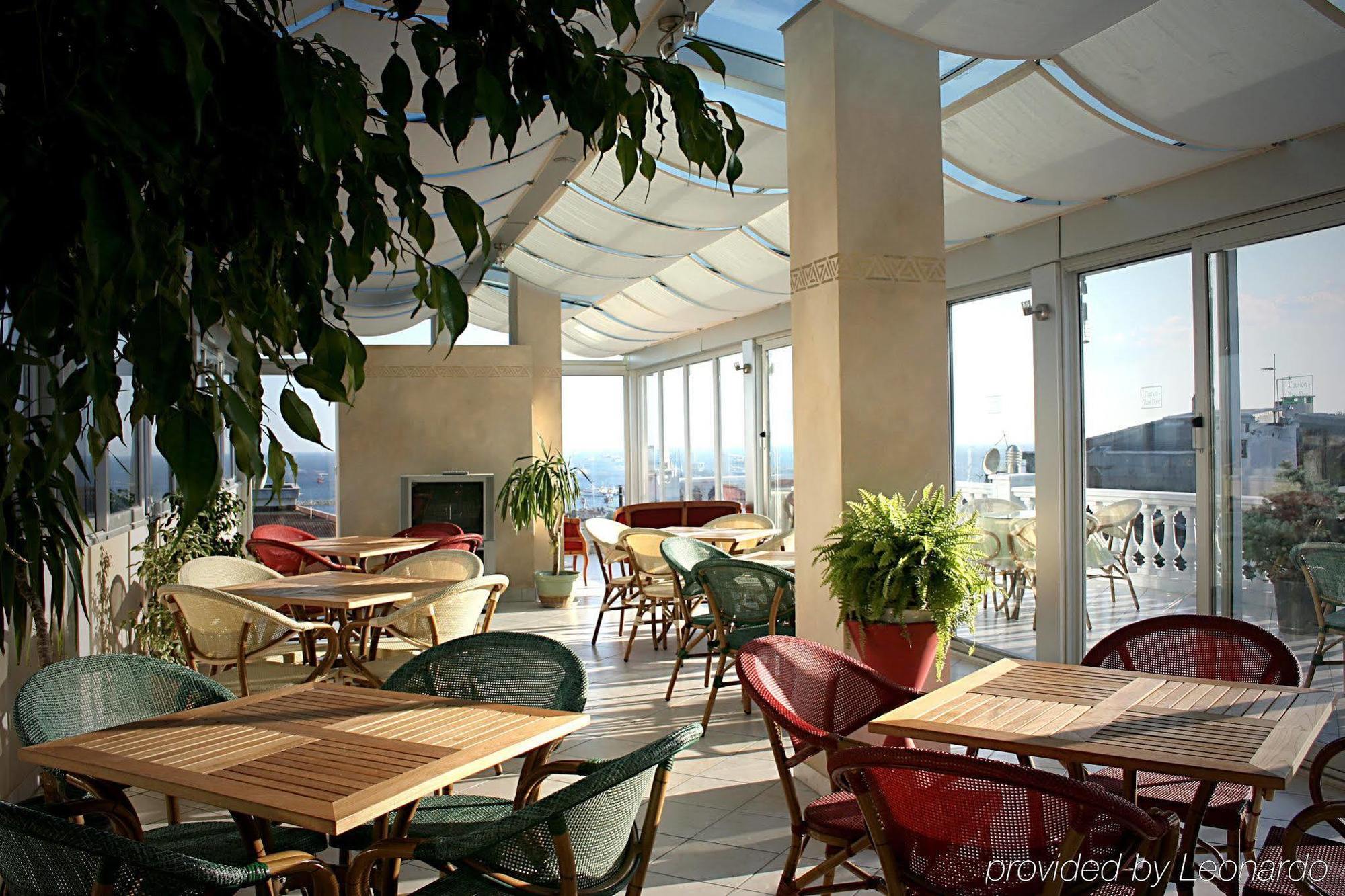 Hotel Niles Istanbul Restaurang bild